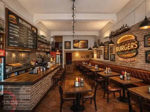 negozio in vendita a Latina in zona Centro Città