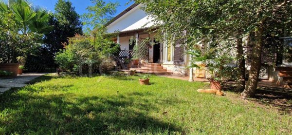 casa indipendente in vendita a Latina in zona Borgo Piave