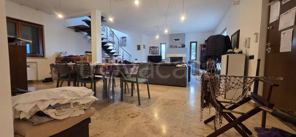 casa indipendente in vendita a Latina in zona Borgo Santa Maria