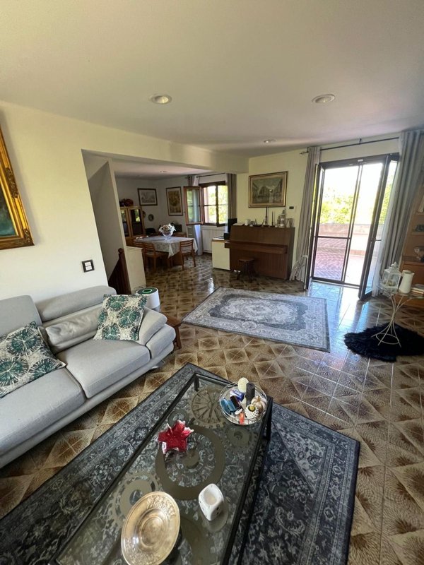casa indipendente in vendita a Latina in zona Borgo San Michele