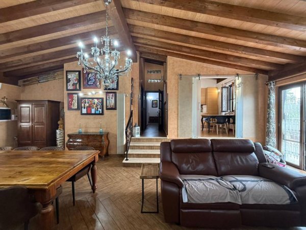 casa indipendente in vendita a Latina in zona Borgo Carso
