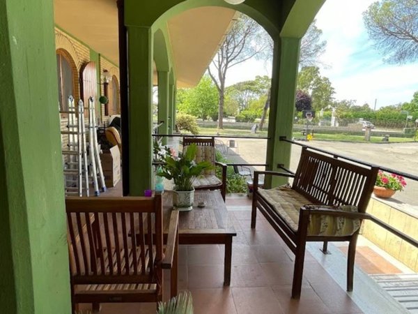 casa indipendente in vendita a Latina in zona Epitaffio