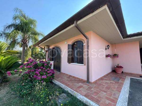 casa indipendente in vendita a Latina in zona Cerreto Alto
