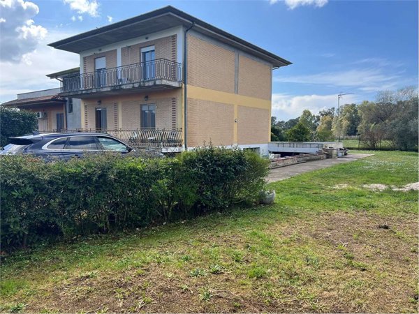 appartamento in vendita a Latina in zona Borgo Isonzo