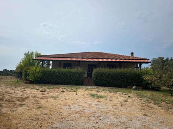 casa indipendente in vendita a Latina in zona Borgo Santa Maria