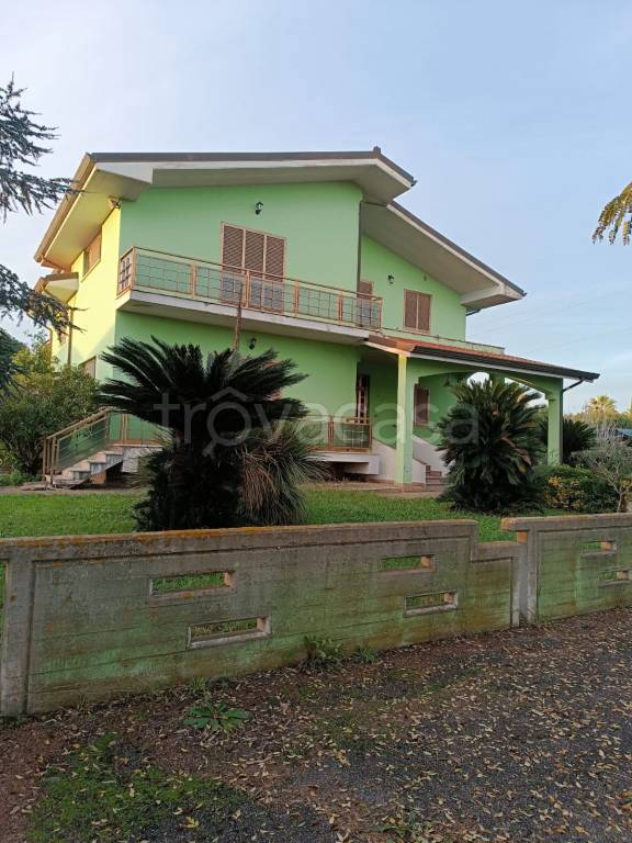 casa indipendente in vendita a Latina in zona Borgo San Michele