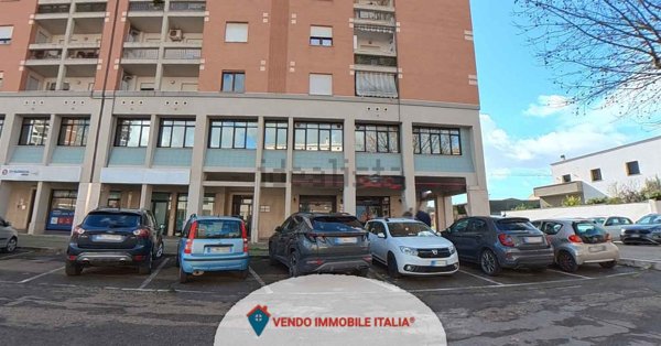 ufficio in vendita a Latina in zona Centro Città
