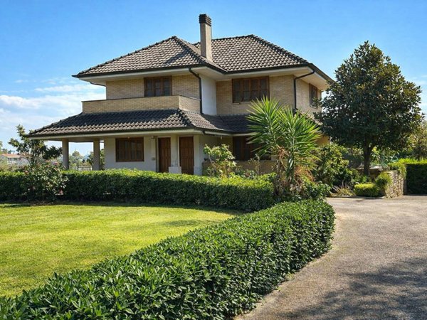 casa indipendente in vendita a Latina in zona Borgo Isonzo