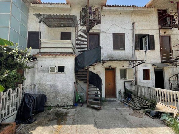 appartamento in vendita a Latina in zona Foce Verde