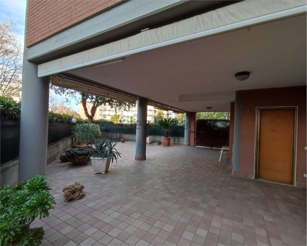 casa indipendente in vendita a Latina