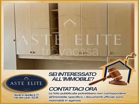 appartamento in vendita a Latina in zona Centro Città
