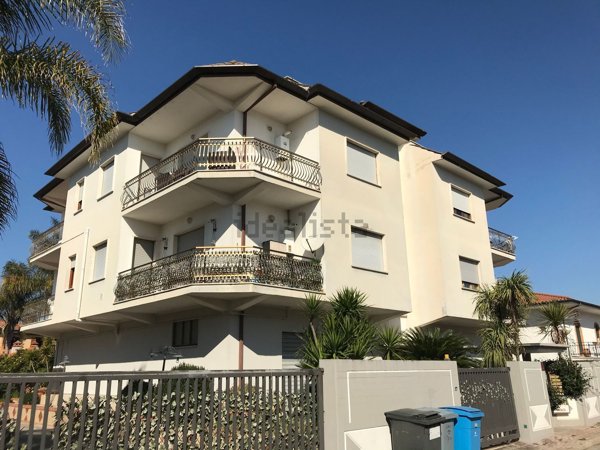 appartamento in vendita a Latina in zona Epitaffio