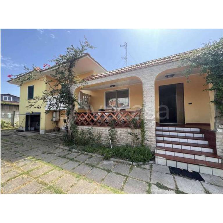 casa indipendente in vendita a Latina in zona Borgo Isonzo