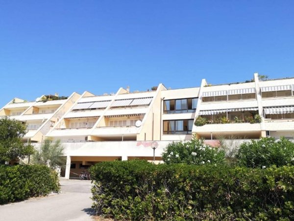 appartamento in vendita a Latina in zona Foce Verde