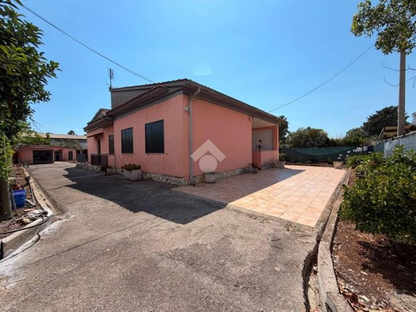 casa indipendente in vendita a Latina in zona Borgo Isonzo