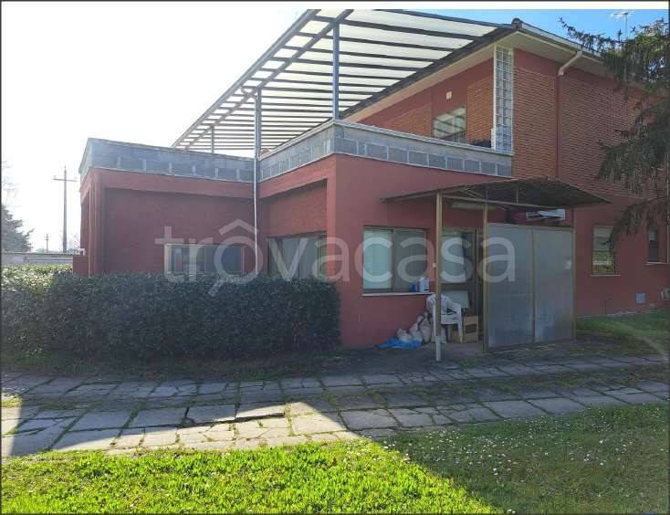 casa indipendente in vendita a Latina in zona Borgo Isonzo