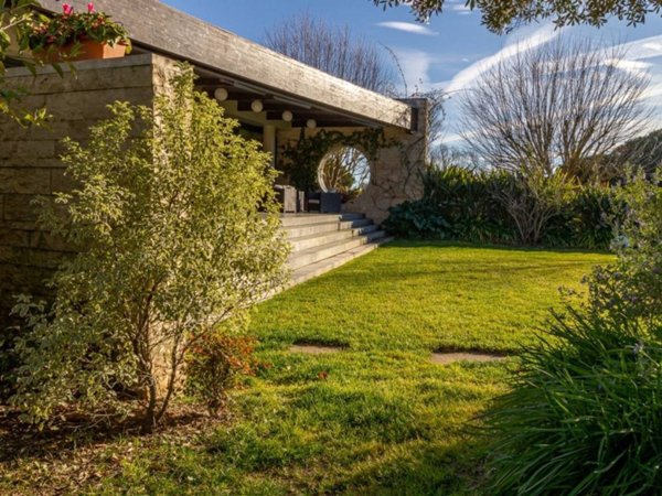 casa indipendente in vendita a Latina in zona Centro Città