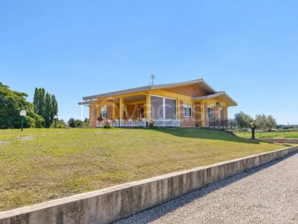 casa indipendente in vendita a Latina in zona Borgo Isonzo