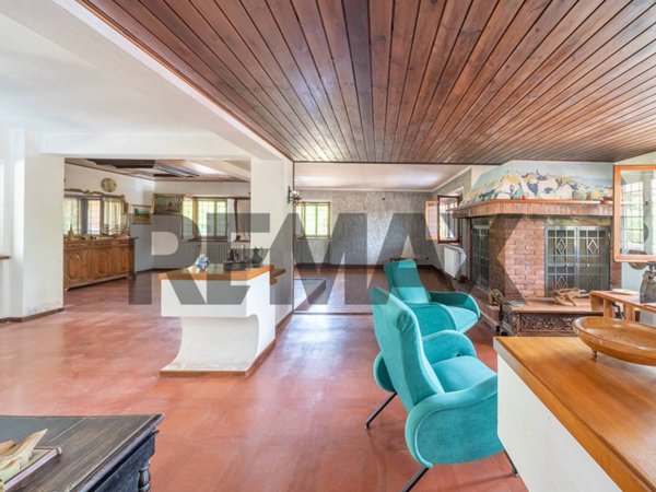 casa indipendente in vendita a Latina in zona Borgo Carso
