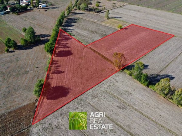 terreno in vendita a Latina in zona Borgo Carso