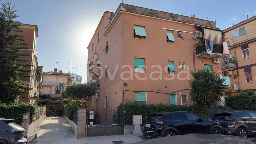 appartamento in vendita a Latina in zona Centro Città