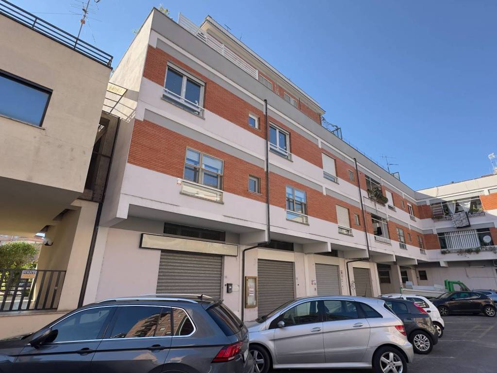 appartamento in vendita a Latina in zona Centro Città