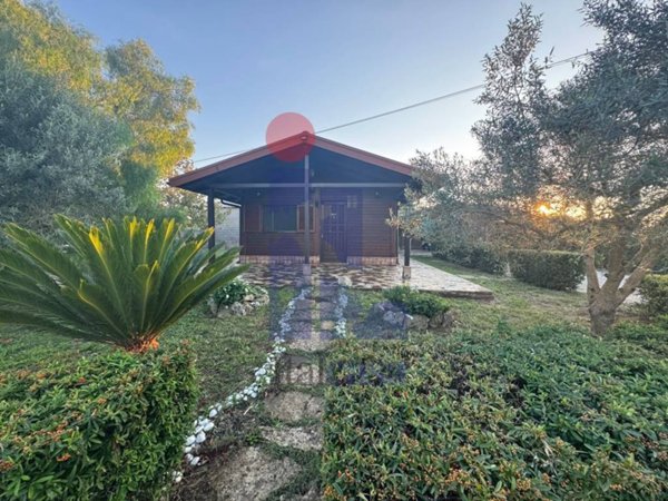casa indipendente in vendita a Latina in zona Borgo San Michele