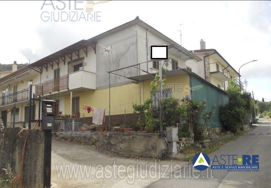 appartamento in vendita a Lenola