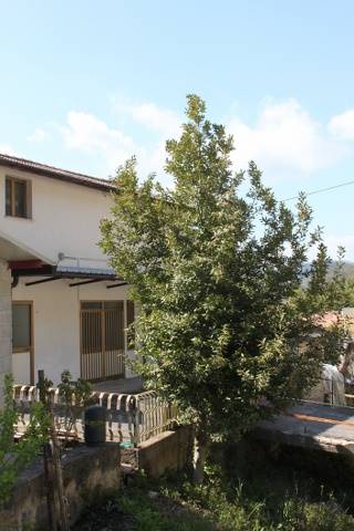 casa indipendente in vendita a Lenola