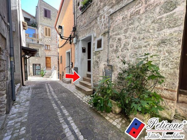 appartamento in vendita a Lenola