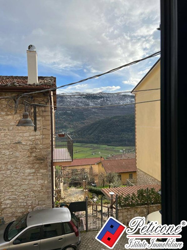 appartamento in vendita a Lenola