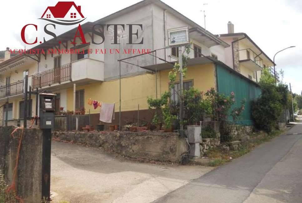 appartamento in vendita a Lenola