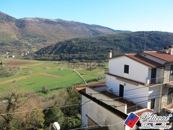 appartamento in vendita a Lenola