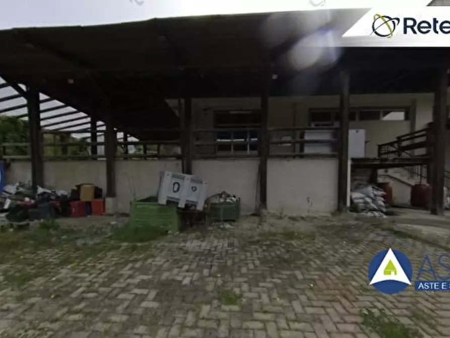 capannone in vendita a Lenola in zona Ambrifi