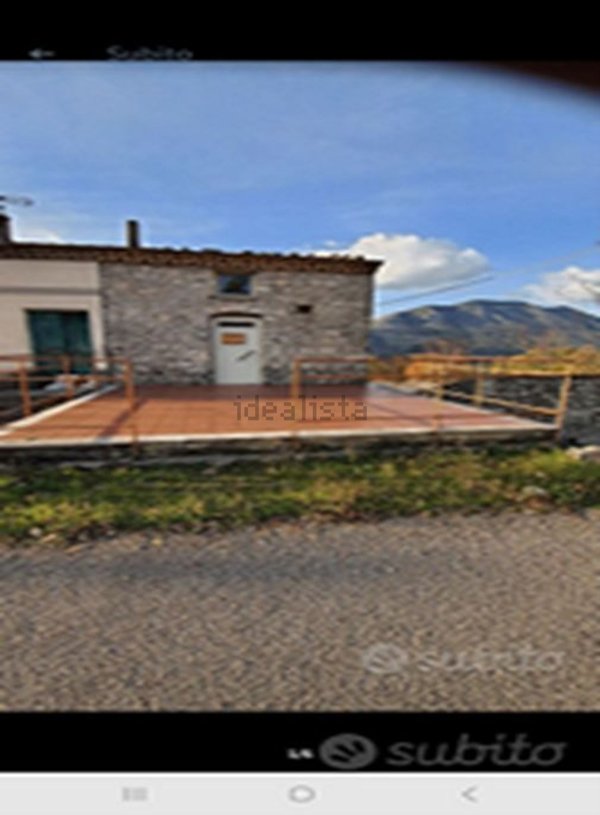 quadrivano in vendita a Lenola in zona Passignano