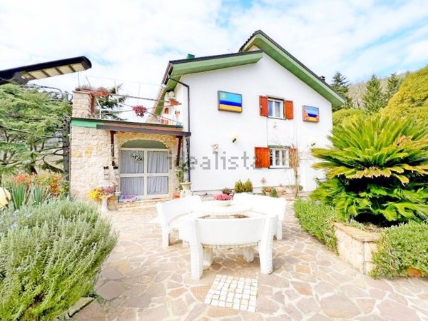 casa indipendente in vendita a Lenola