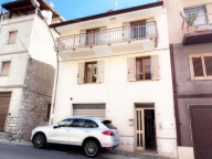 casa semindipendente in vendita a Lenola