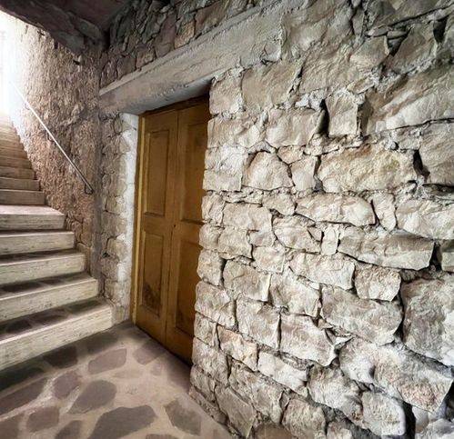 negozio in vendita a Lenola