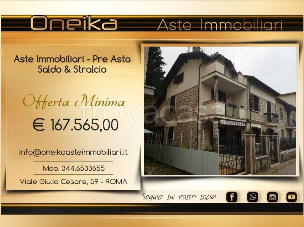 casa indipendente in vendita a Lenola in zona Ambrifi