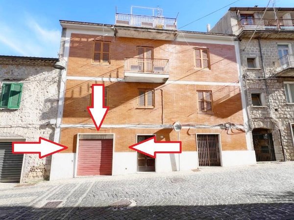 appartamento in vendita a Lenola in zona Ambrifi