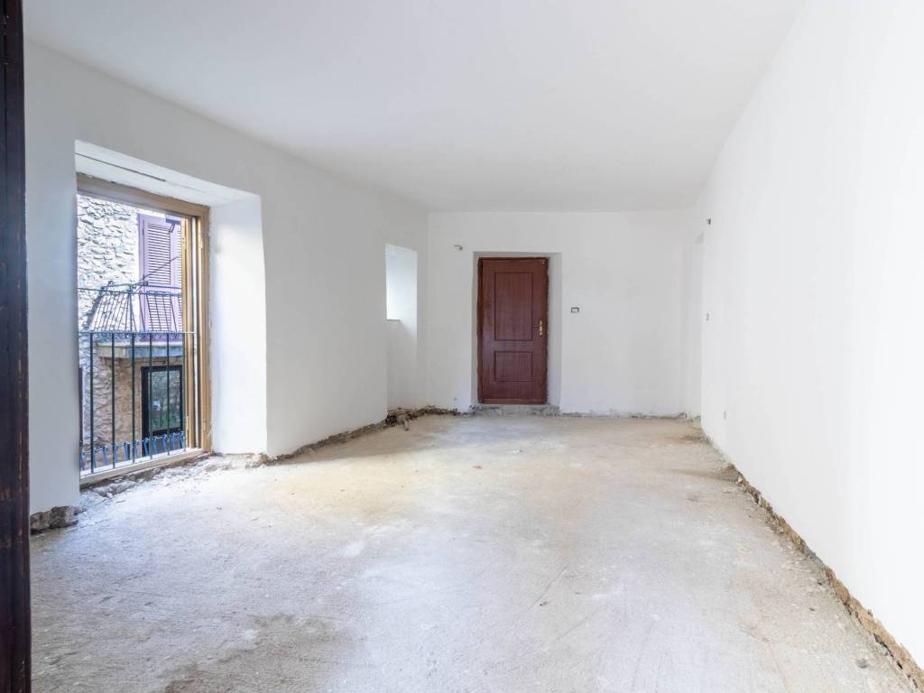 appartamento in vendita a Maenza