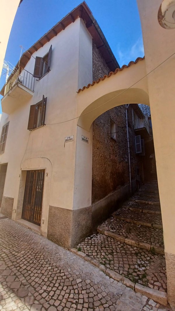 appartamento in vendita a Maenza