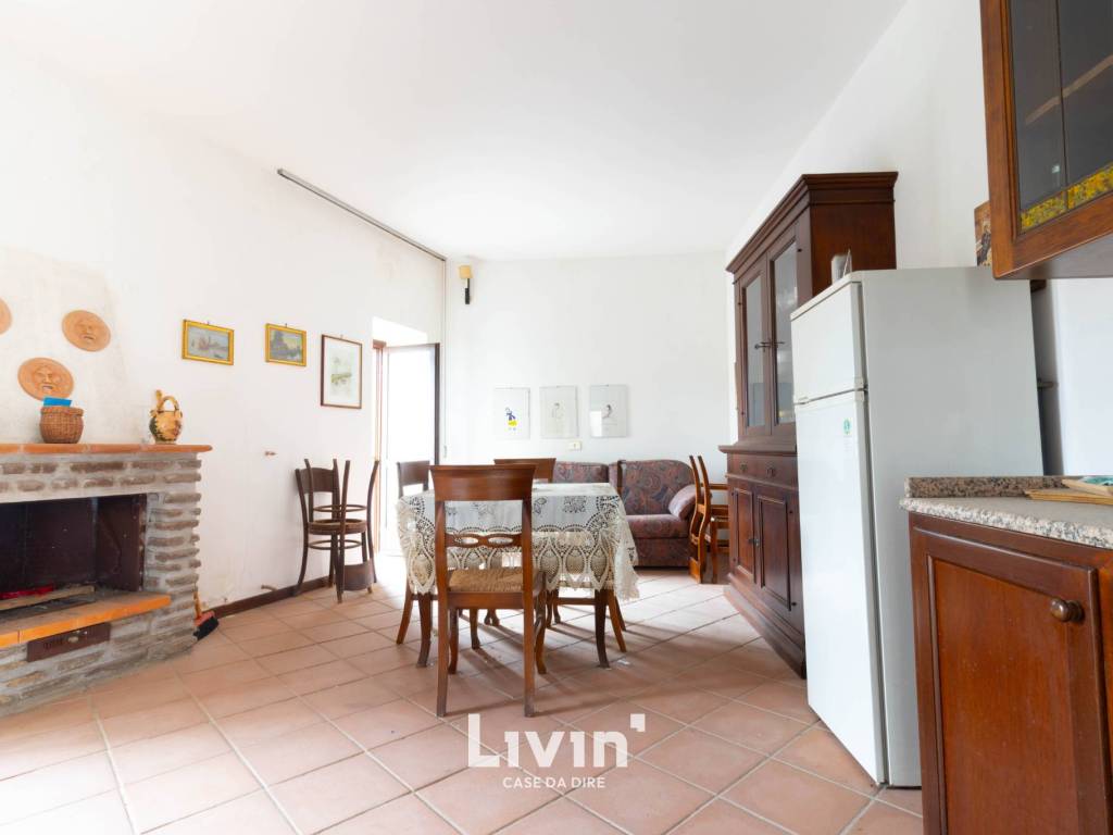 casa indipendente in vendita a Maenza
