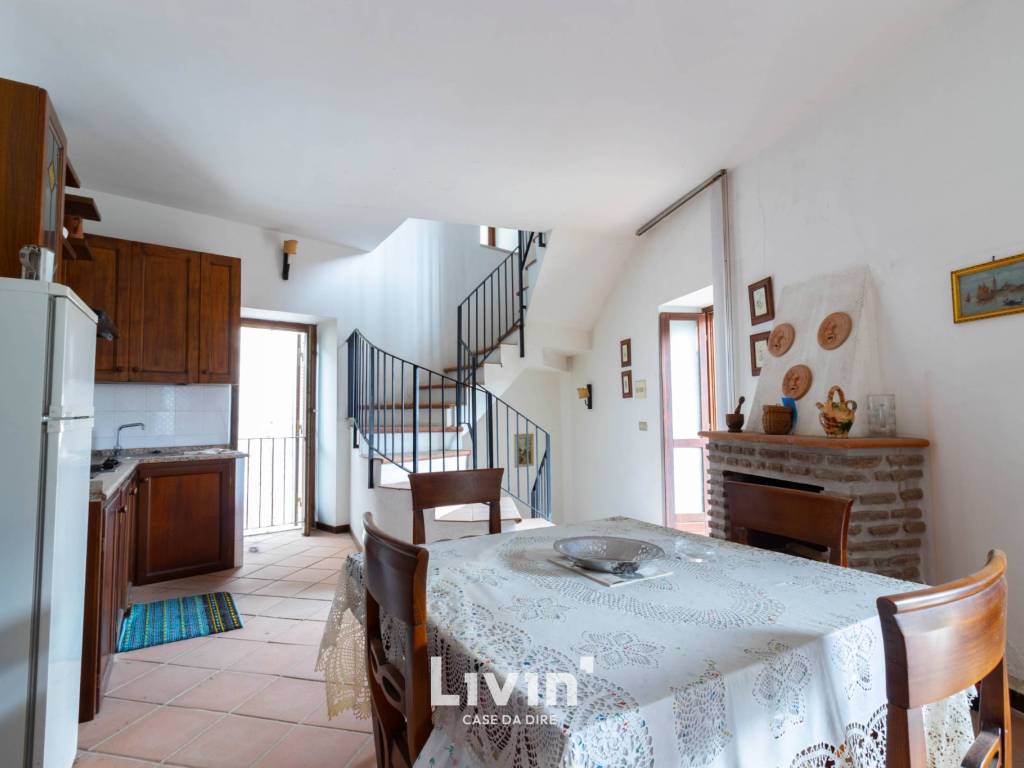 casa indipendente in vendita a Maenza