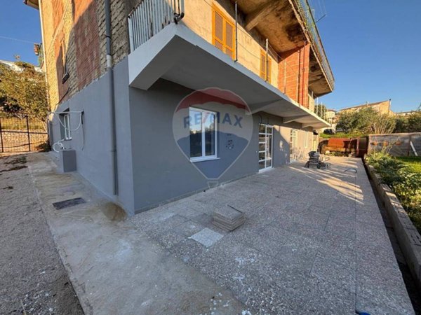 appartamento in vendita a Minturno in zona Scauri