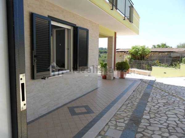 casa indipendente in vendita a Minturno