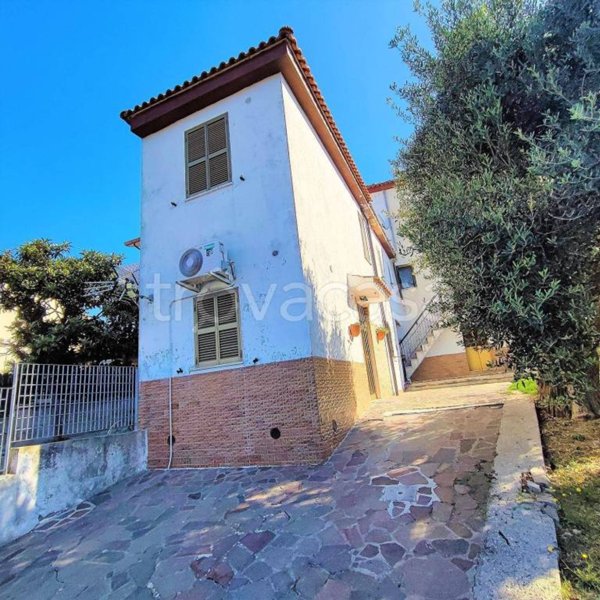 casa indipendente in vendita a Minturno in zona Pulcherini