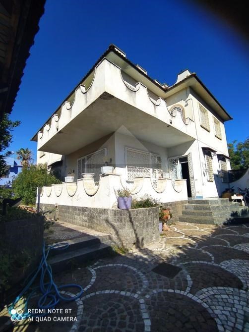 casa indipendente in vendita a Minturno