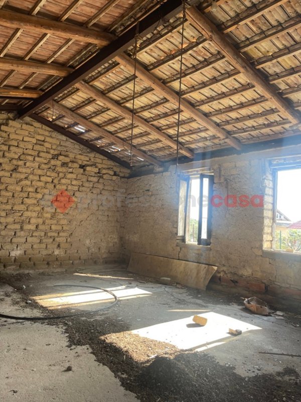 casa indipendente in vendita a Minturno