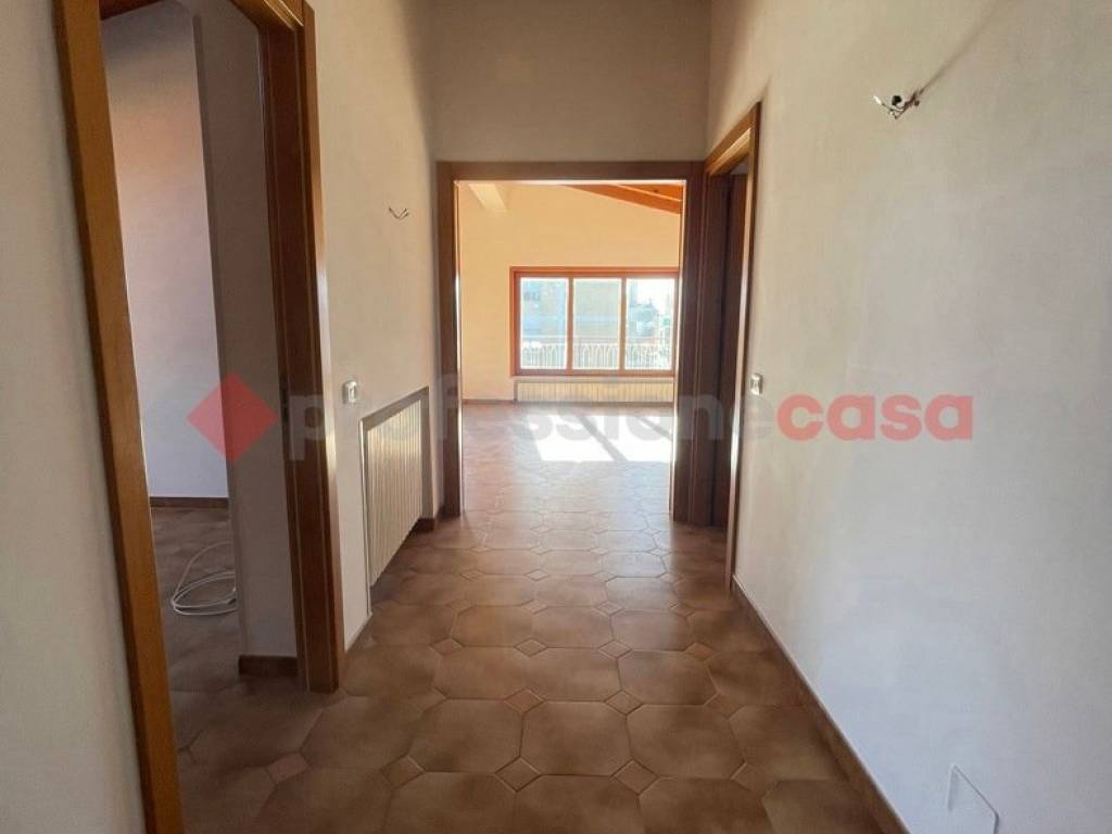 appartamento in vendita a Minturno in zona Scauri